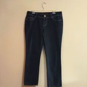 Elle jeans, Women's‎ 12R, straight leg, dark wash jean